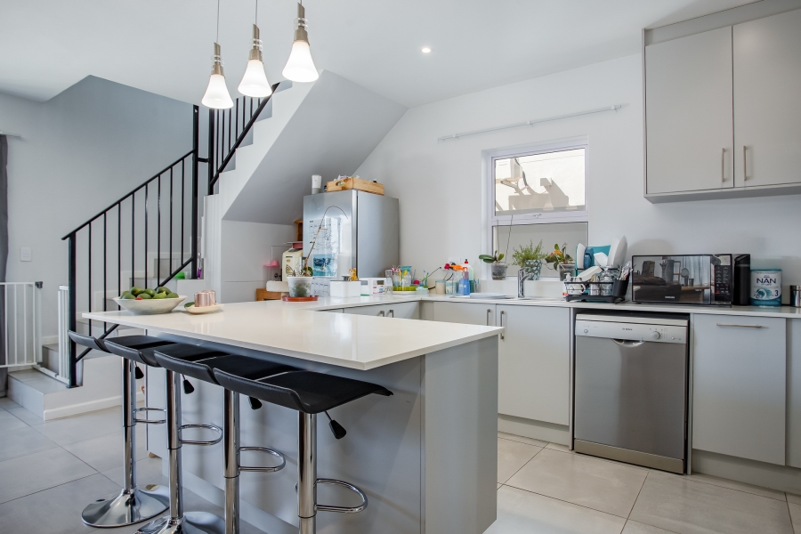 3 Bedroom Property for Sale in Mountain Crest Private Estate Western Cape